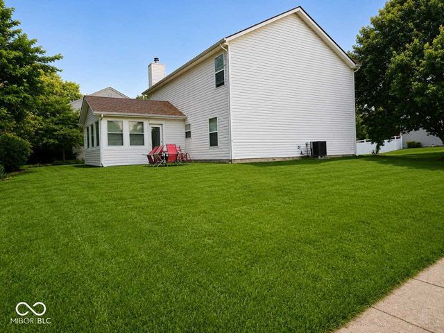8727 Trumpeter drive, Indianapolis, IN 46234