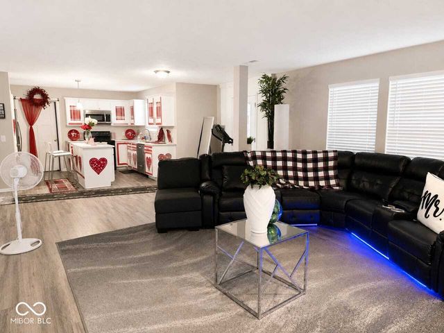 8727 Trumpeter drive, Indianapolis, IN 46234