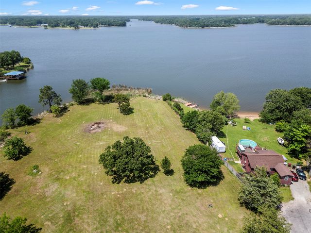7503 Parkview Drive, Bonham, TX 75418