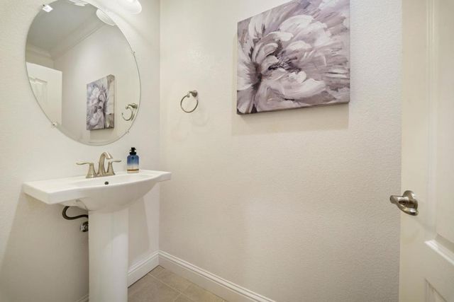 73 Montecito Vista Drive 5, San Jose, CA 95111