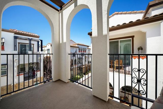 73 Montecito Vista Drive 5, San Jose, CA 95111