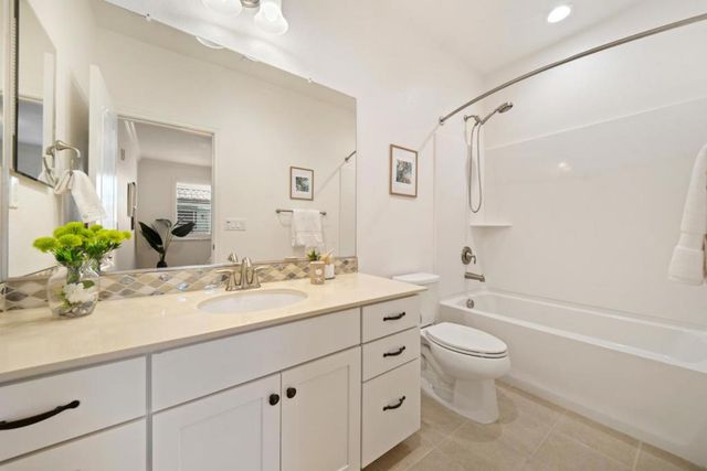 73 Montecito Vista Drive 5, San Jose, CA 95111