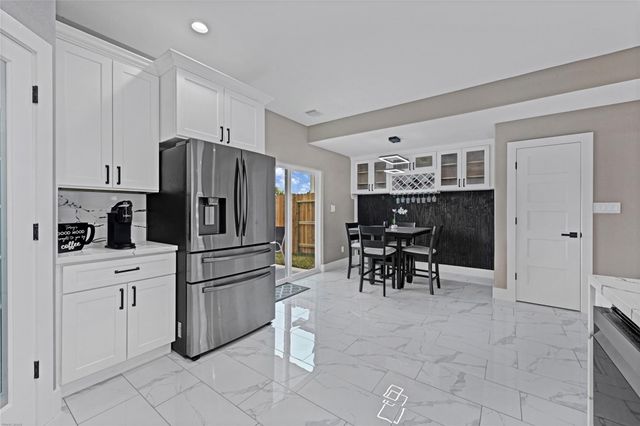 7927 Colonial Lane, Houston, TX 77051