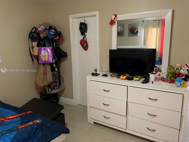 2313 W 60th St C206, Hialeah, FL 33016