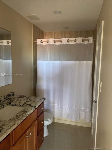 2313 W 60th St C206, Hialeah, FL 33016
