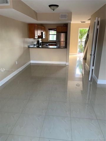 2313 W 60th St C206, Hialeah, FL 33016