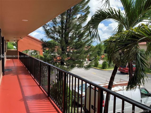 2313 W 60th St C206, Hialeah, FL 33016