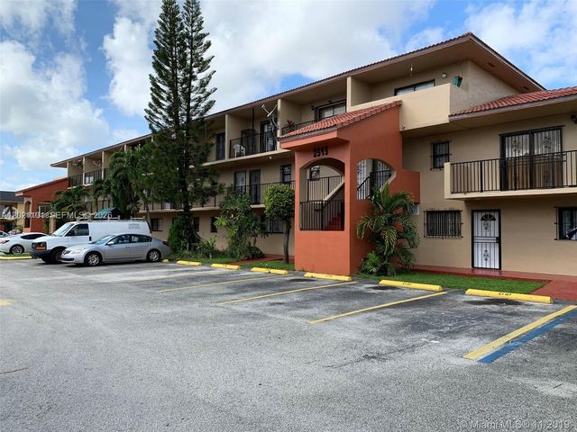2313 W 60th St C206, Hialeah, FL 33016