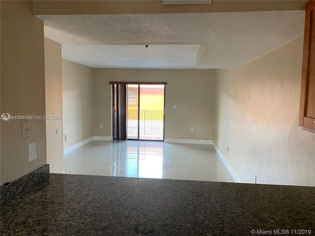 2313 W 60th St C206, Hialeah, FL 33016