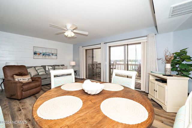 1405 Canal Drive Apt 17, Carolina Beach, NC 28428