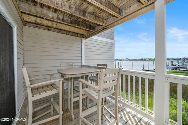 1405 Canal Drive Apt 17, Carolina Beach, NC 28428