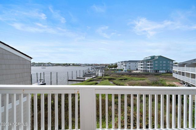 1405 Canal Drive Apt 17, Carolina Beach, NC 28428