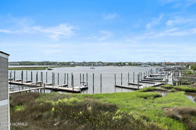 1405 Canal Drive Apt 17, Carolina Beach, NC 28428