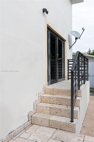 4538 SW 1st Street 3, Miami, FL 33134