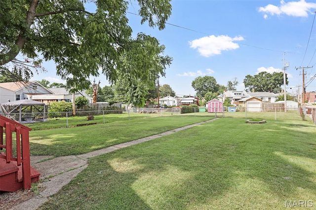 4417 Eichelberger Street, St Louis, MO 63116