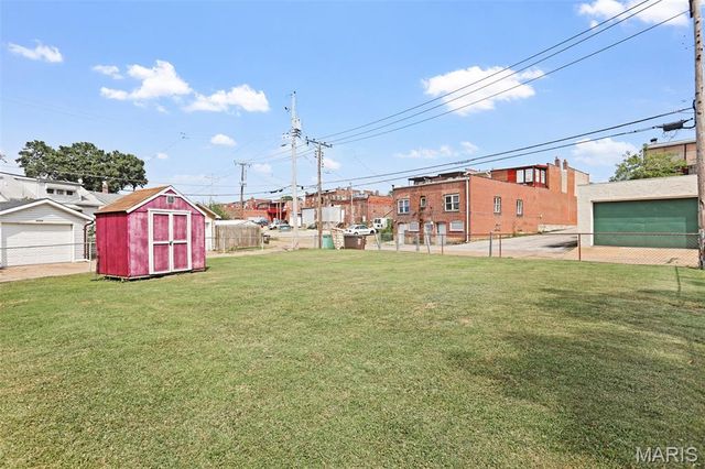 4417 Eichelberger Street, St Louis, MO 63116