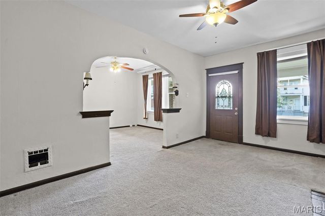 4417 Eichelberger Street, St Louis, MO 63116