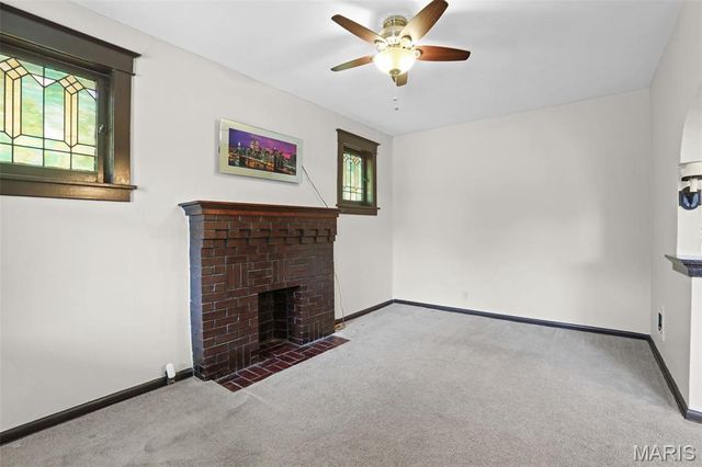 4417 Eichelberger Street, St Louis, MO 63116