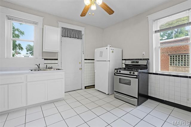 4417 Eichelberger Street, St Louis, MO 63116