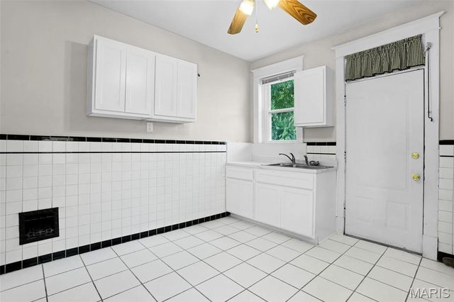 4417 Eichelberger Street, St Louis, MO 63116