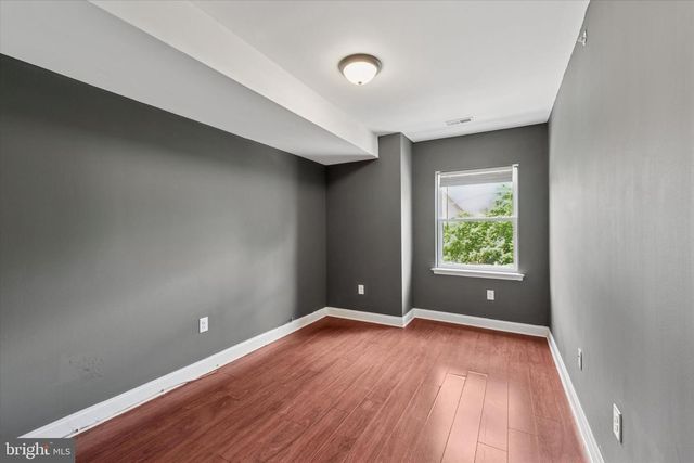 1421 N 18TH ST, Philadelphia, PA 19121