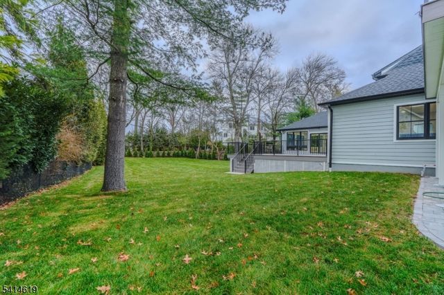 547 Highland Ave, Ridgewood Village, NJ 07450