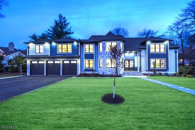 547 Highland Ave, Ridgewood Village, NJ 07450