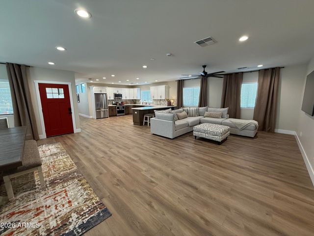 211 S Dakota Street 2, Chandler, AZ 85225