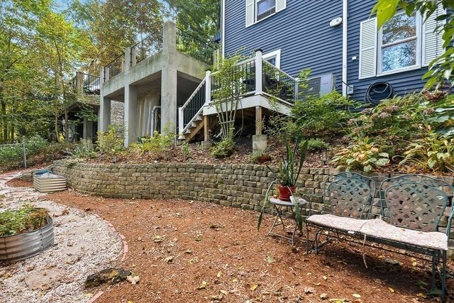 103 Newtonville Avenue, Newton, MA 02458