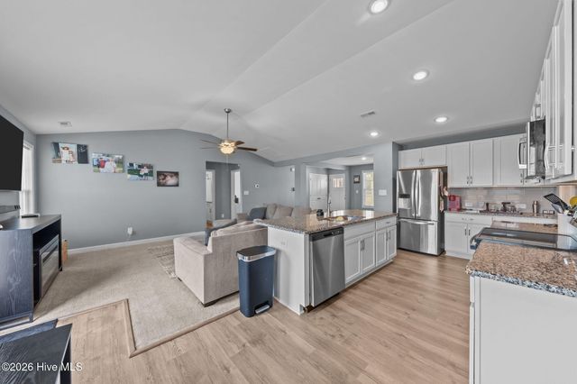 522 Carolina Church Road, Saint Pauls, NC 28384