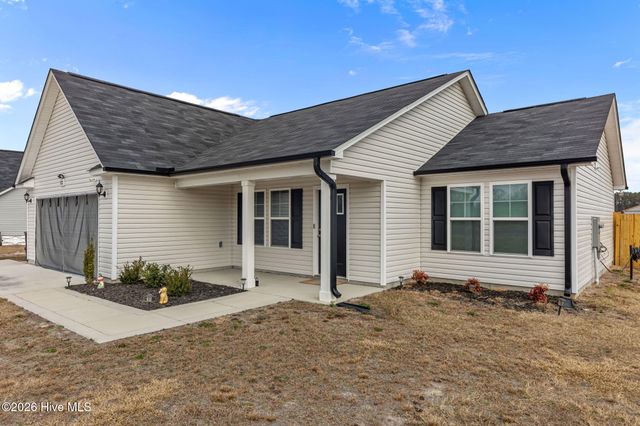 522 Carolina Church Road, Saint Pauls, NC 28384