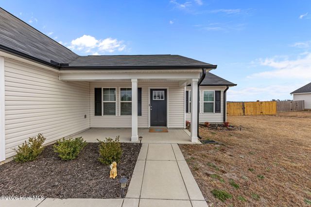 522 Carolina Church Road, Saint Pauls, NC 28384