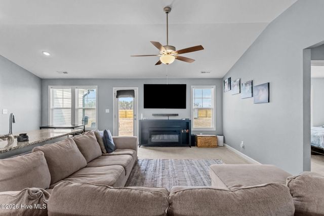 522 Carolina Church Road, Saint Pauls, NC 28384