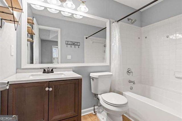 4483 Thorngate Lane, Acworth, GA 30101