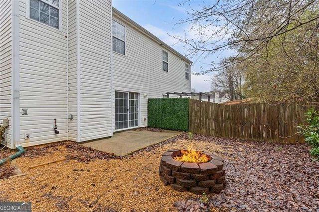 4483 Thorngate Lane, Acworth, GA 30101