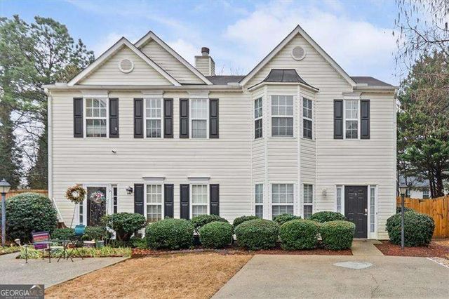 4483 Thorngate Lane, Acworth, GA 30101
