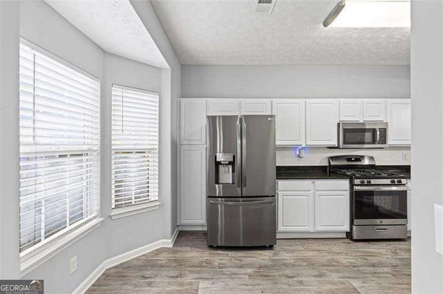 4483 Thorngate Lane, Acworth, GA 30101