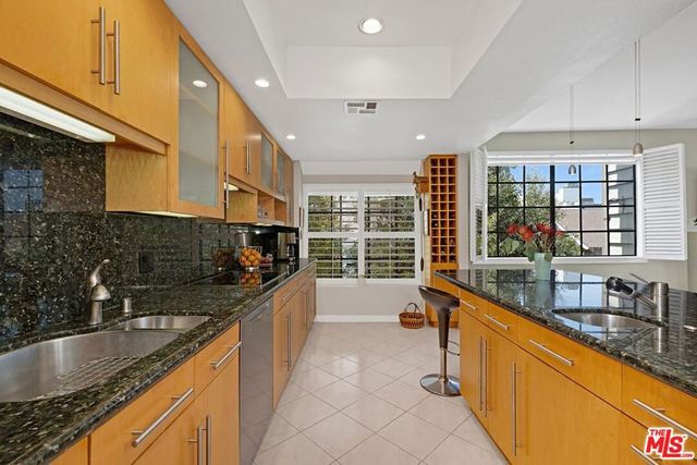 5100 Via Dolce 208, Marina Del Rey, CA 90292