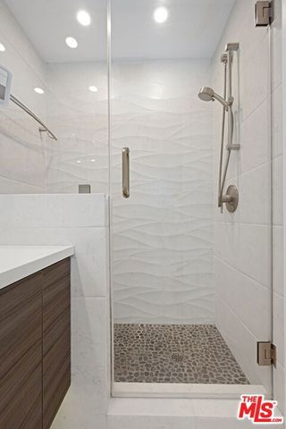 5100 Via Dolce 208, Marina Del Rey, CA 90292