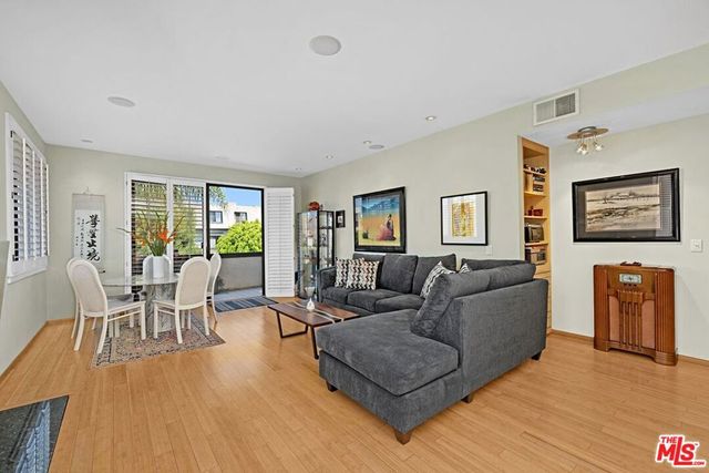 5100 Via Dolce 208, Marina Del Rey, CA 90292