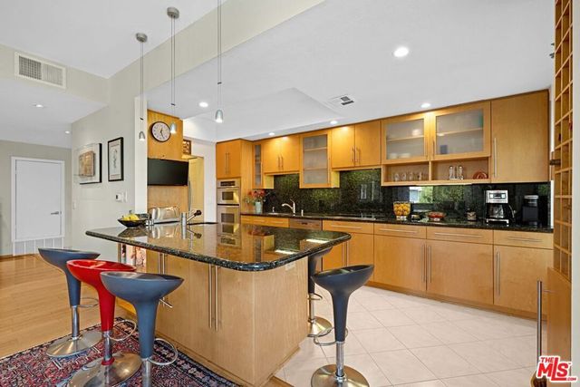 5100 Via Dolce 208, Marina Del Rey, CA 90292