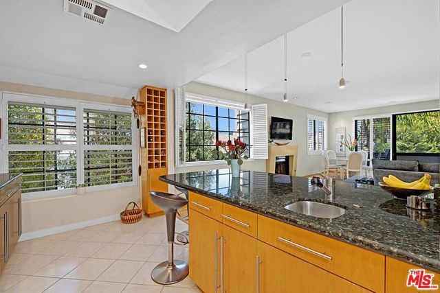 5100 Via Dolce 208, Marina Del Rey, CA 90292