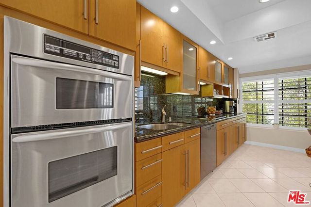 5100 Via Dolce 208, Marina Del Rey, CA 90292