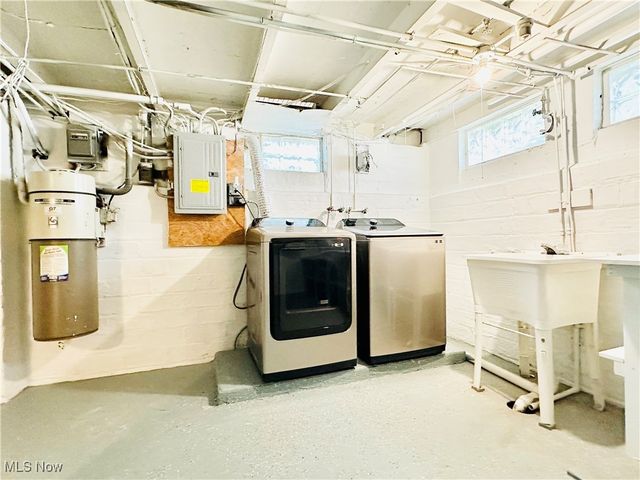 290 E 216th Street, Euclid, OH 44123