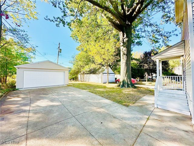 290 E 216th Street, Euclid, OH 44123