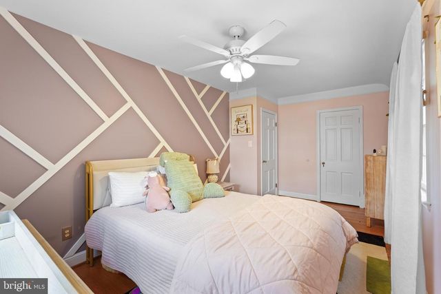 212 SAINT DUNSTANS RD, Baltimore, MD 21212