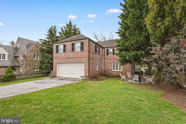 212 SAINT DUNSTANS RD, Baltimore, MD 21212