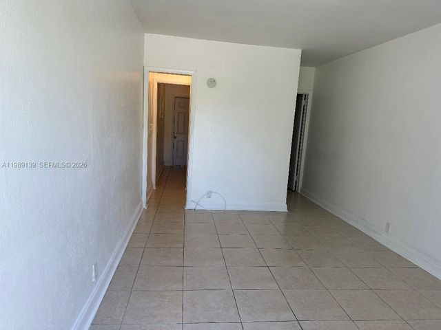 1293 NE 109th St 6, Miami, FL 33161