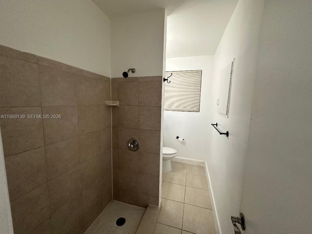 1293 NE 109th St 6, Miami, FL 33161