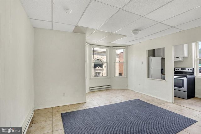 6121 RIDGE AVE, Philadelphia, PA 19128